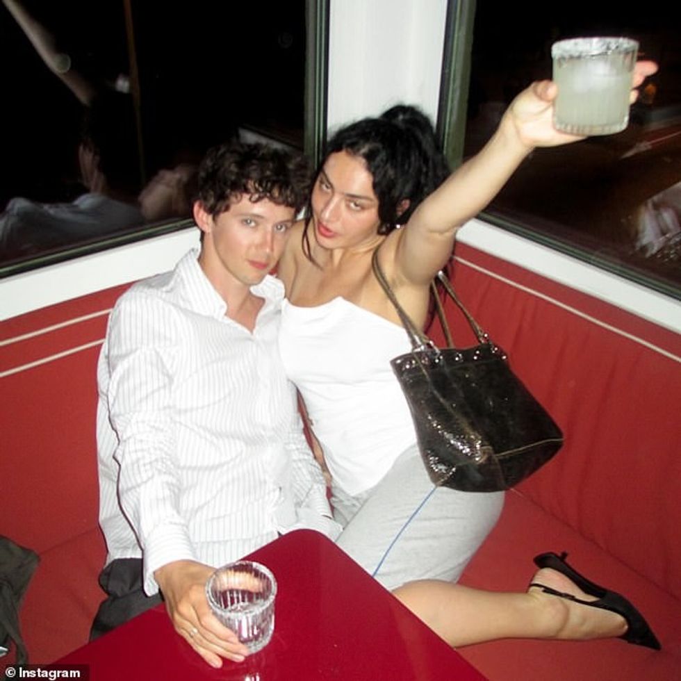 99129545 14789265 image a 39 1749257434252