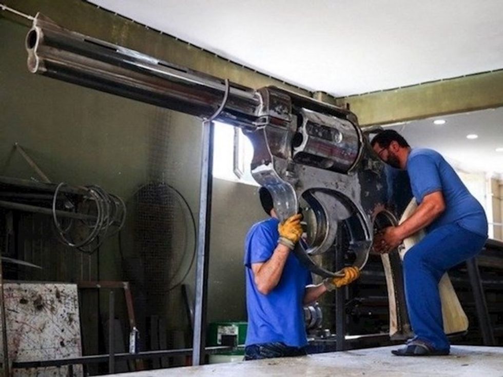 99f0c5be 5235 4b76 8154 09f4017a4394