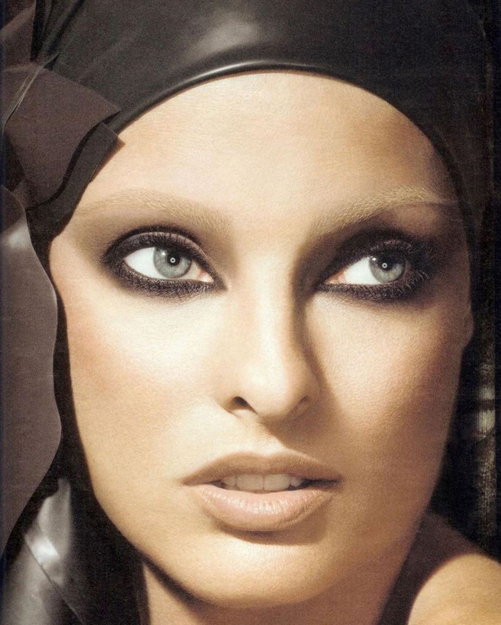 9d54f3cfb5ed7095331e7641812de8e8