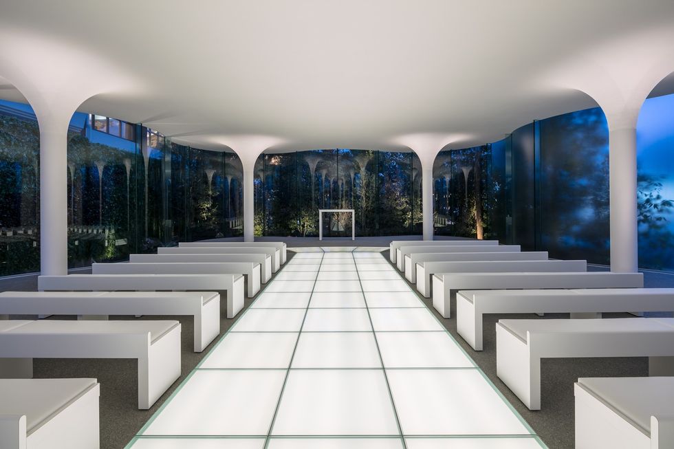 a Cloud of Luster Japan 9