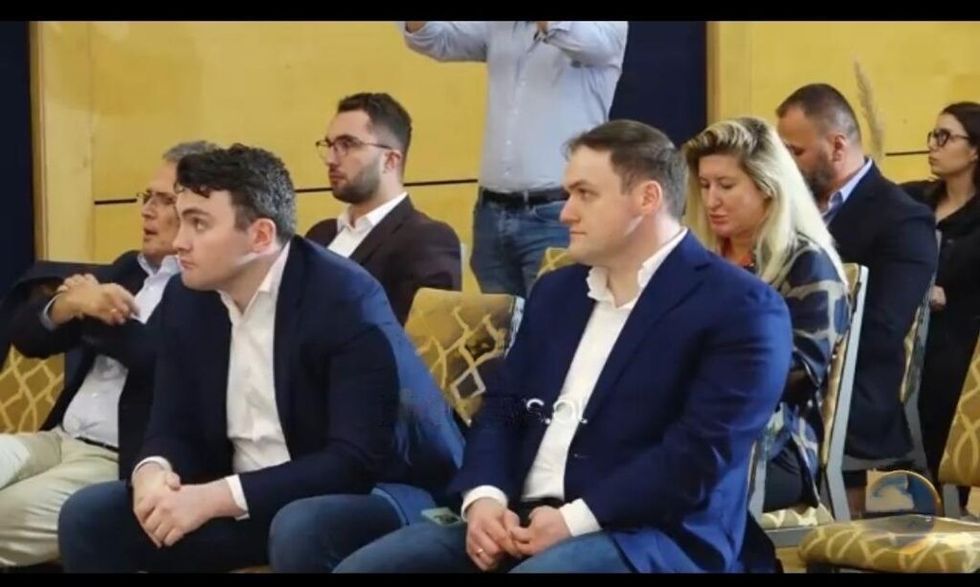 a0c05ead ae43 449f a004 a7b2735d32ea 1