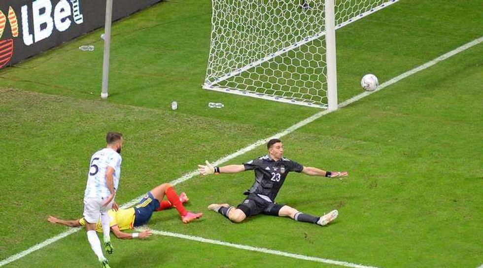 a1dad3bc8575667832154ea4cf05b9deo2