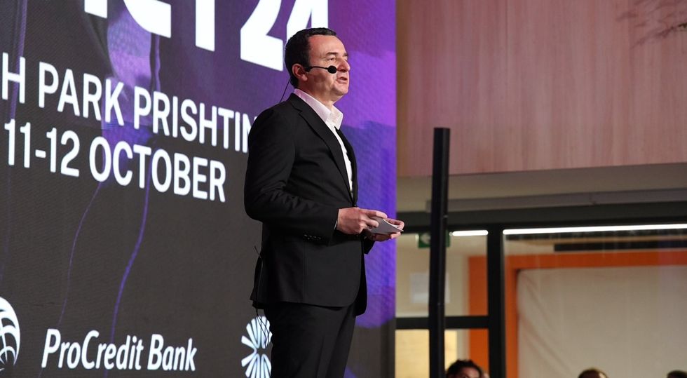 a54b9899 51e0 460a 9b57 c02324b436db 1