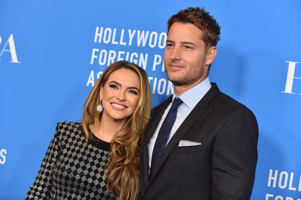 actor justin hartley and wife us actress chrishell stause news photo 1596827038 scaled