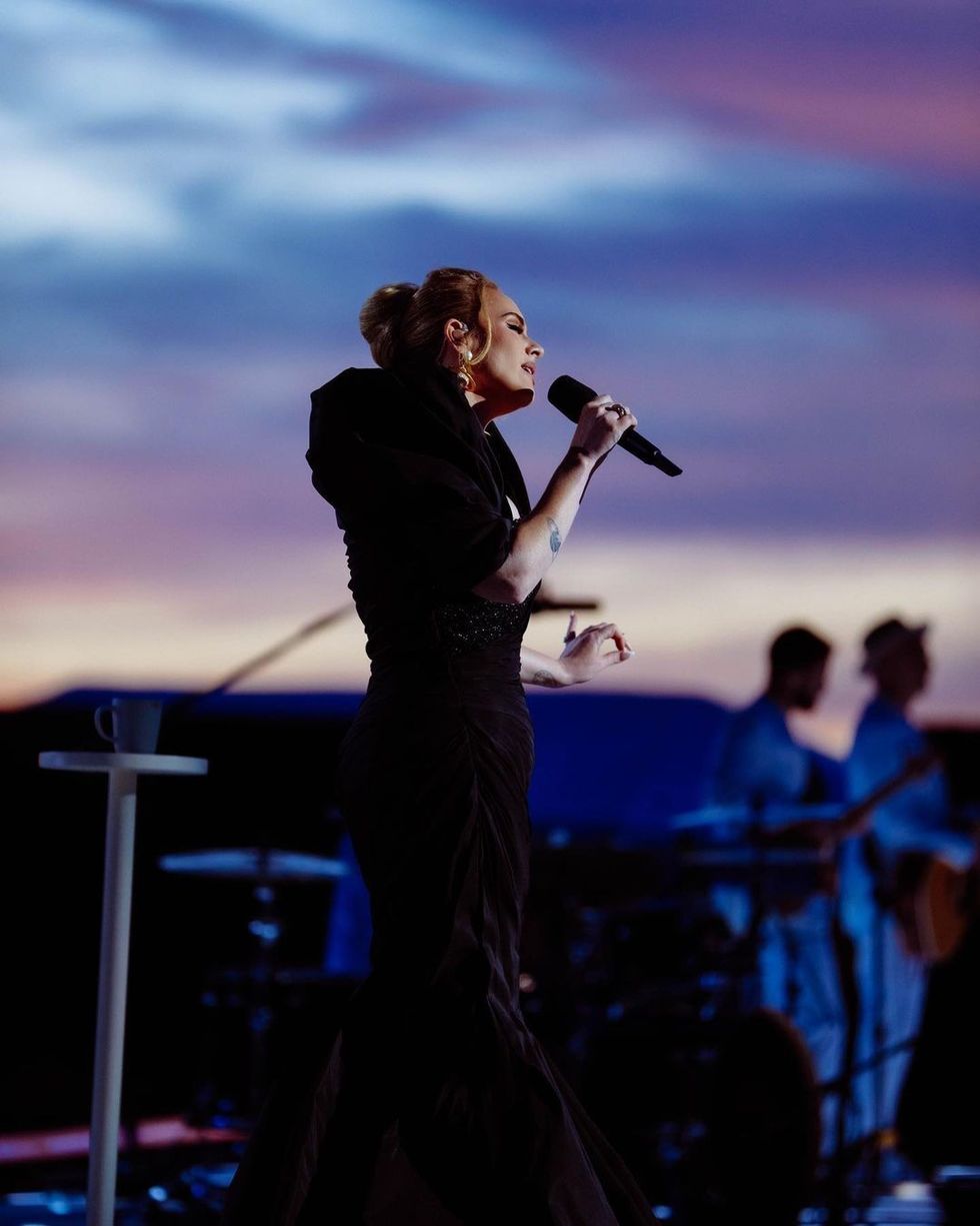 adele 257511789 277404837637245 7229925280913161442 n