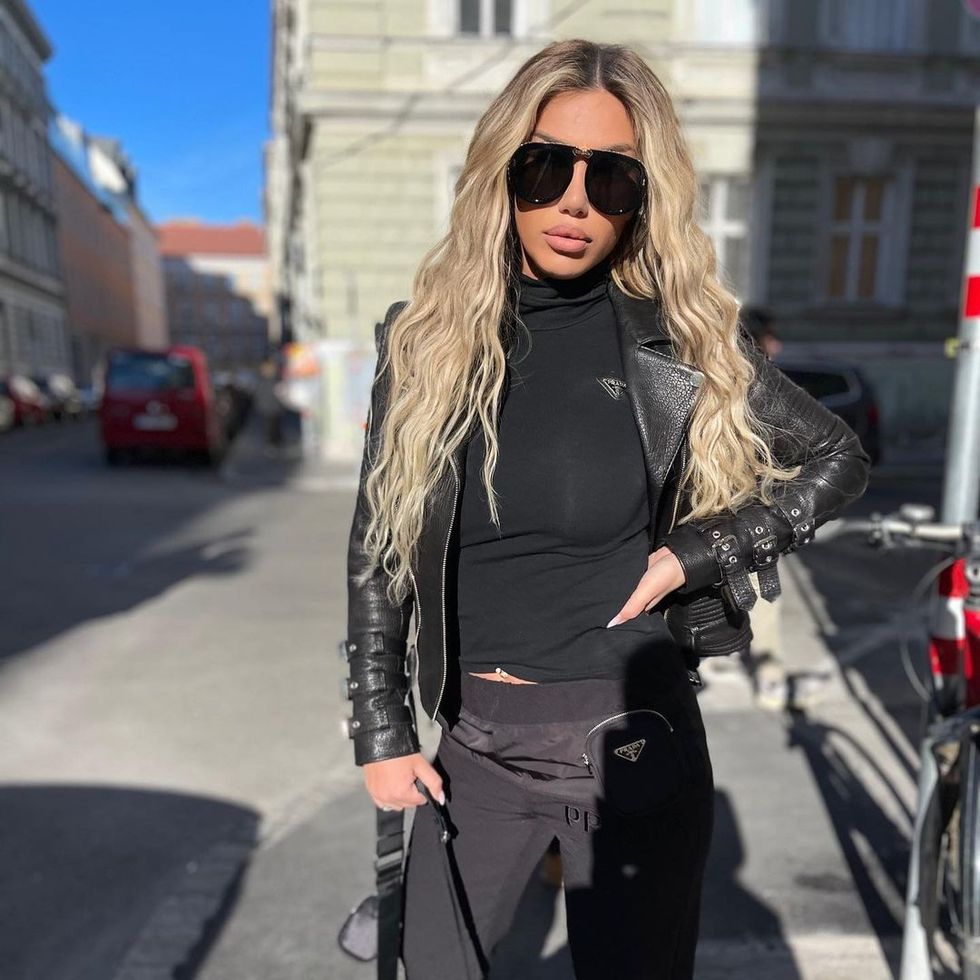 adelina tahiri1 252851807 417254303197108 5206368741746133778 n