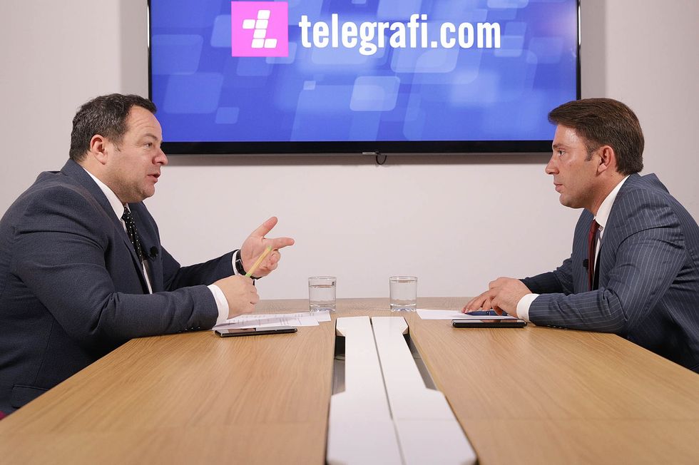 Adnan Rrustemi Interviste foto Ridvan Slivova 7