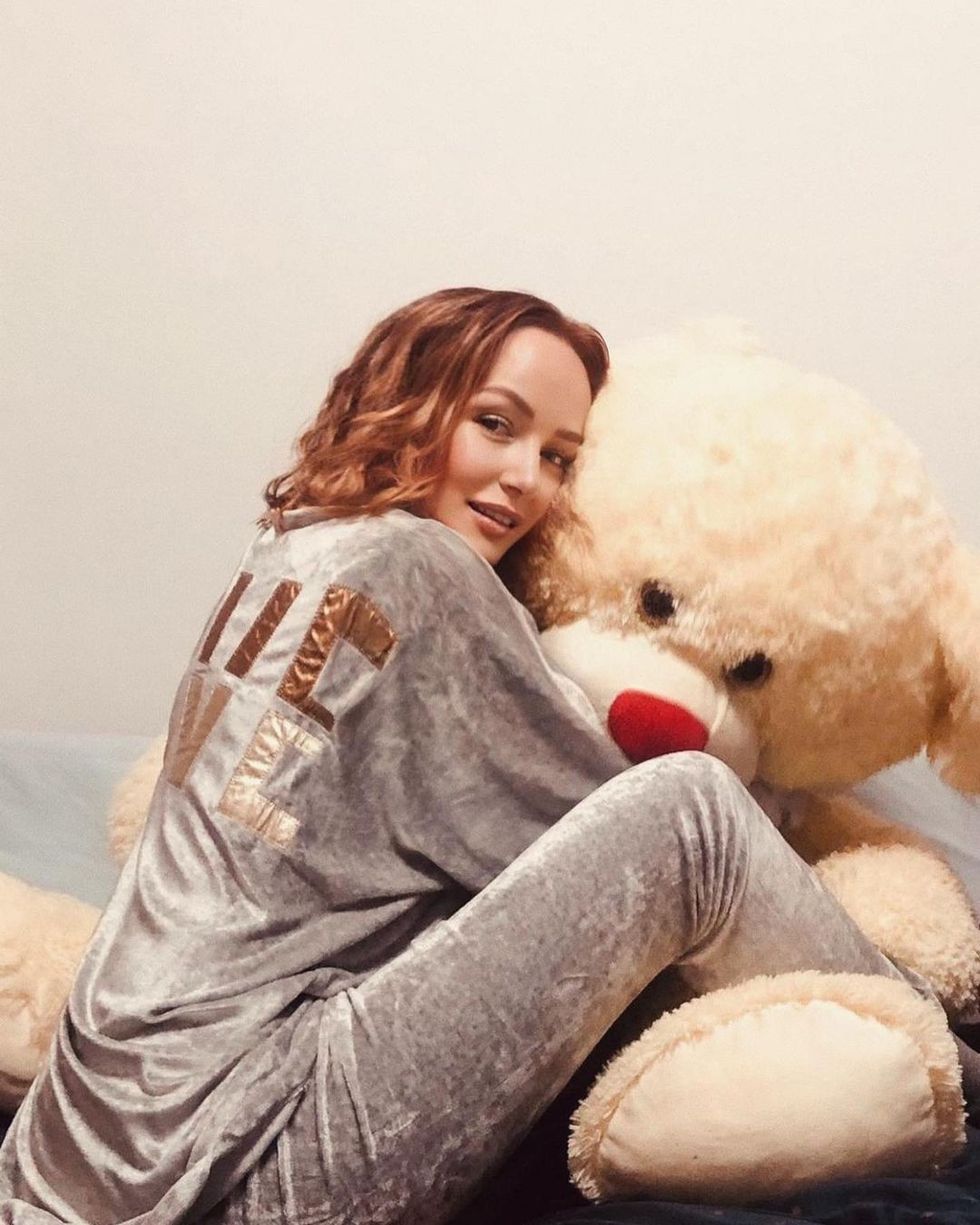 adrianamatoshi 123537946 400668217736398 235806660309309963 n