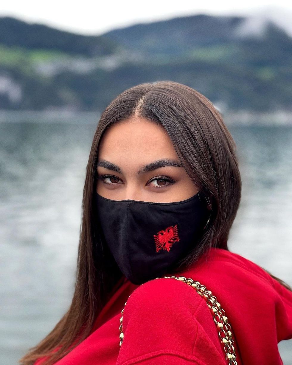 adroladushi 242230915 602763120723797 8376270764983597892 n