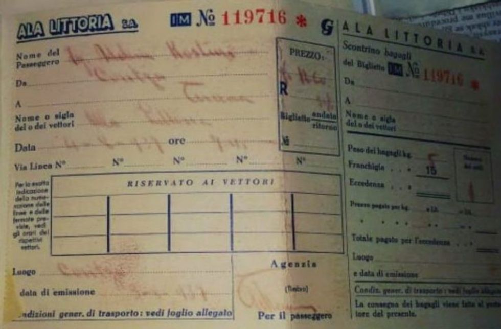 Aeroplani Tirane Korce 01