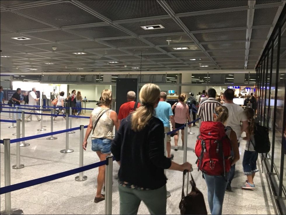 aeroporti i frankfurtit 2