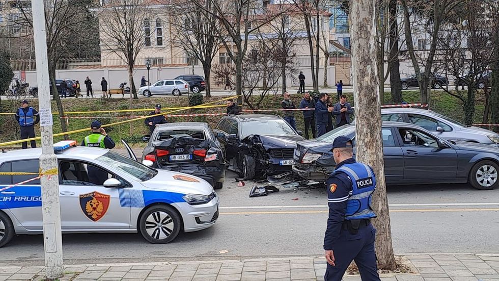 afe68be6 4052 4b01 a9f3 902f784a752f