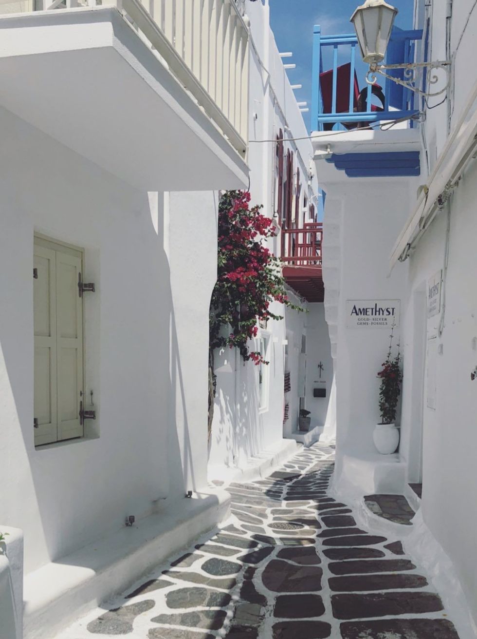 afronadika 64713243 2271742612908496 299014065480218220 n e1560492283728