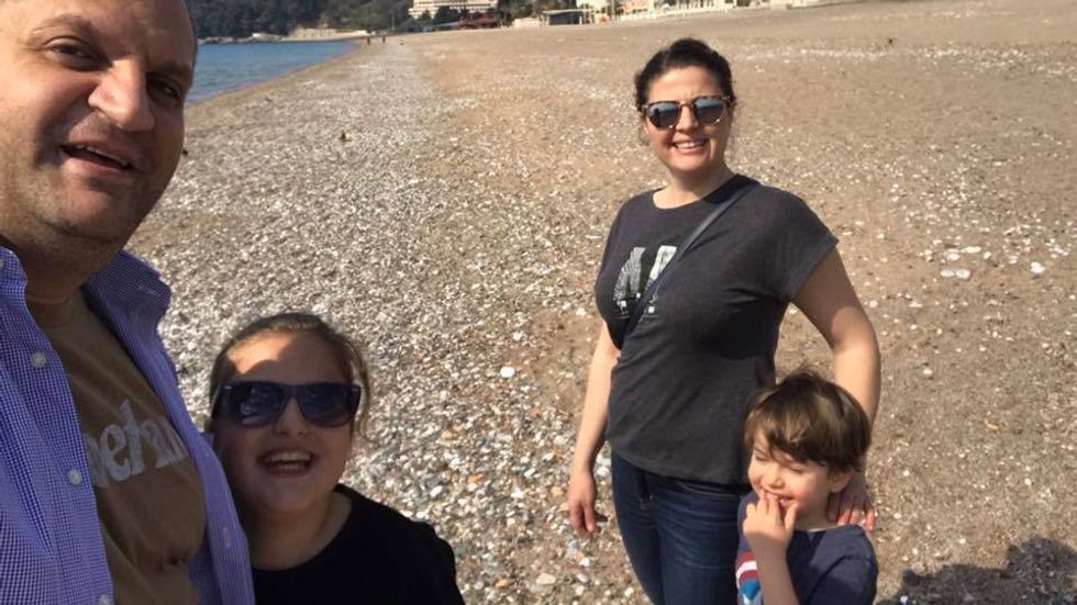 ahmeti nga mali i zi