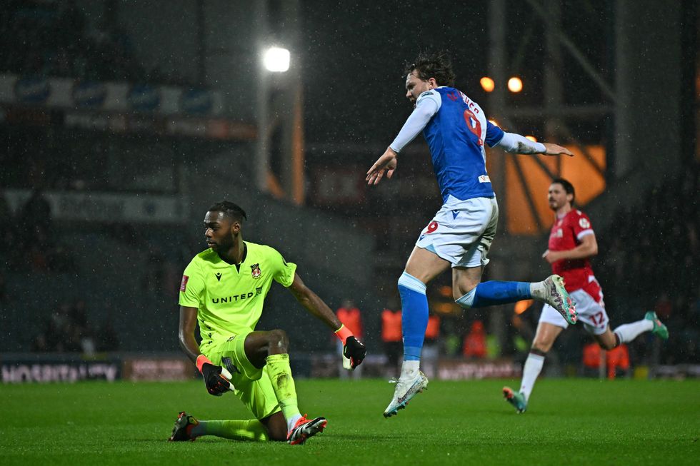 Ai ishte jashtë zonës kur Sam Gallagher gjuajti drejt portës