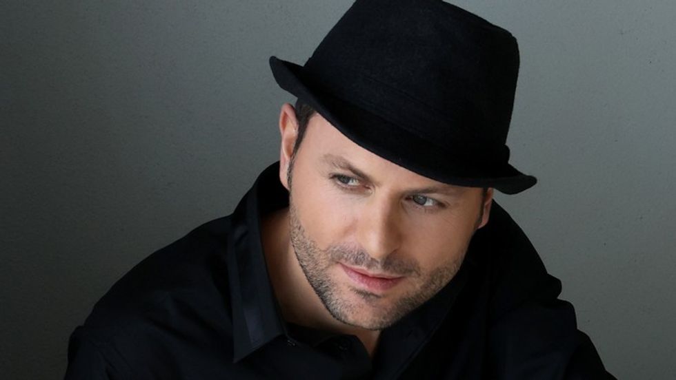 AI5I7739 copy copy 1