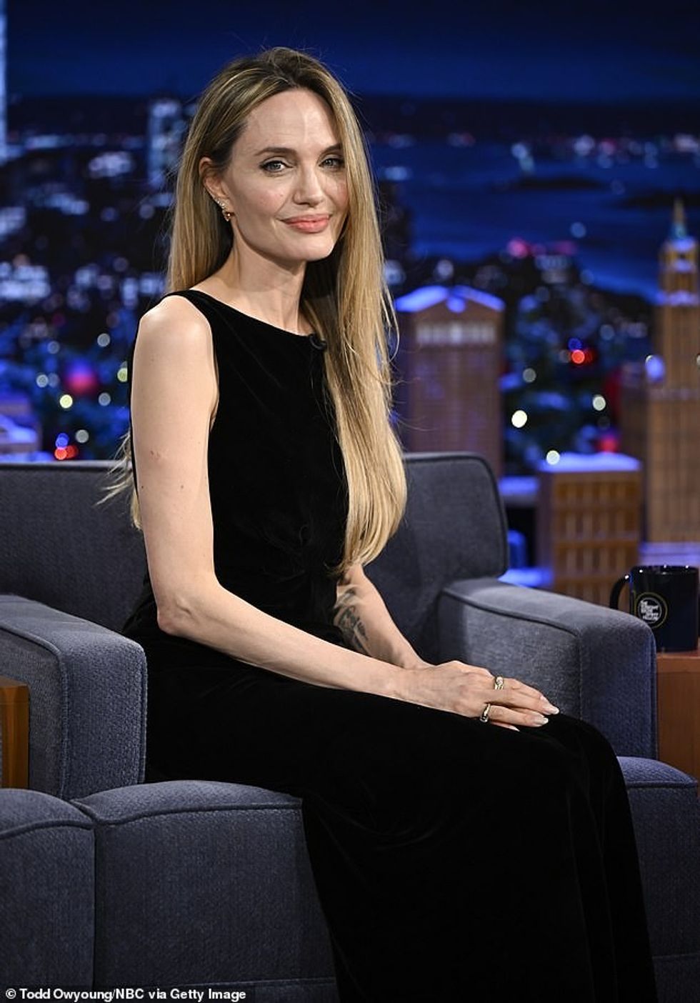 Ajo është një nga aktoret më të famshme në botë, duke fituar shumë vlerësime për punën e saj, por Angelina Jolie thotë se ndjen se nuk është marrë kurrë seriozisht në karrierën e saj të aktrimit.