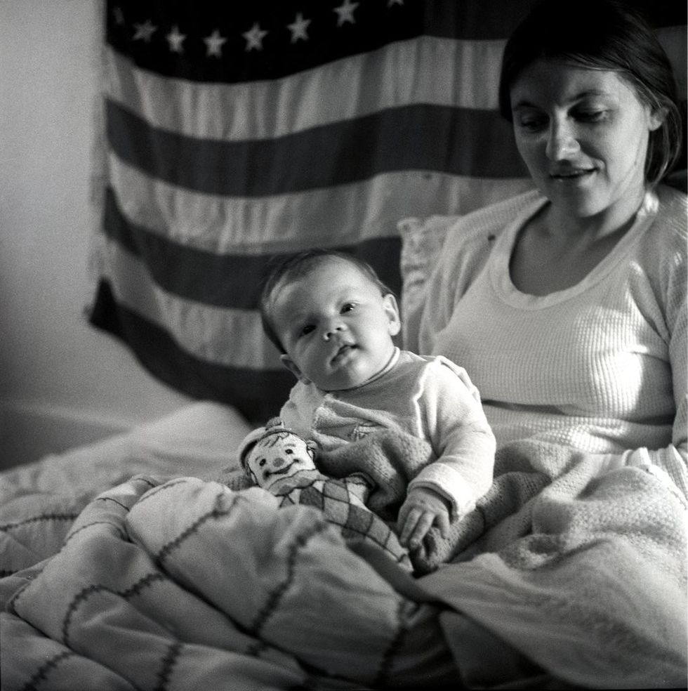 Aktori kur ishte fëmijë me nënën