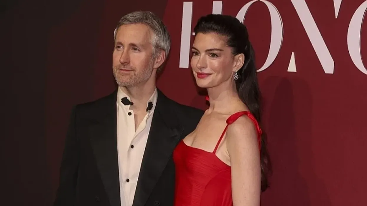 Anne Hathaway bën një paraqitje të rrallë publike me bashkëshortin e saj, aktorja mban bizhuteri me vlerë gati 50,000 dollarë Anne Hathaway bën një paraqitje të rrallë publike me bashkëshortin e saj, aktorja mban bizhuteri me vlerë gati 50,000 dollarë