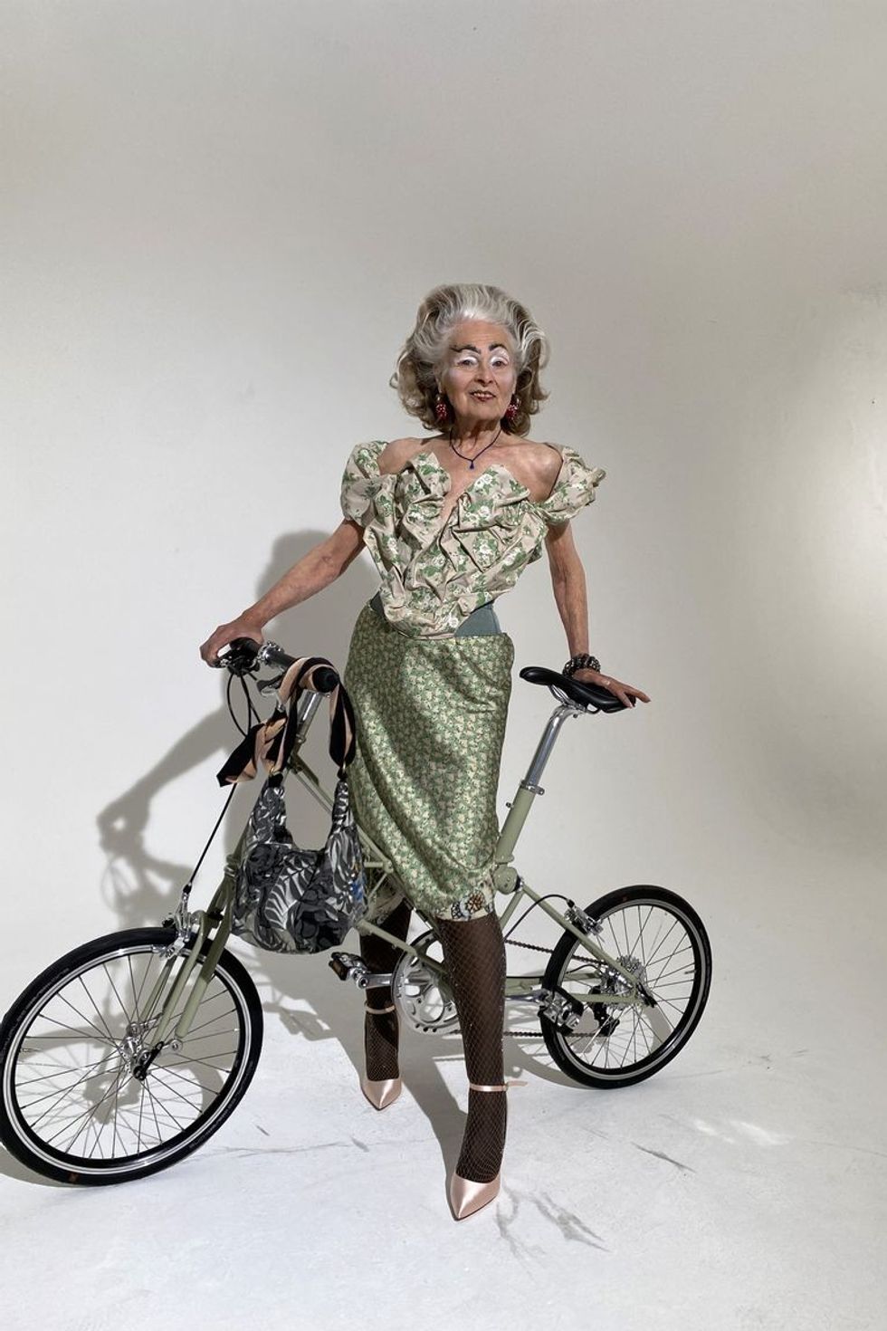 akvw ss21 look 19 jpg 1601906672