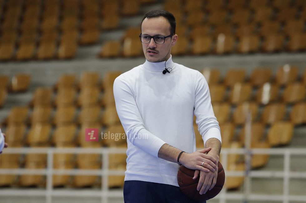 Alban Hyseni Interviste foto Ridvan Slivova 29