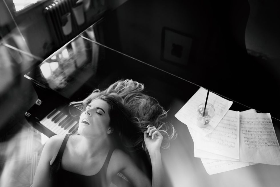 Albert Pocej photographed 15 Women Reaching The Highest Point Of Physical Pleasure