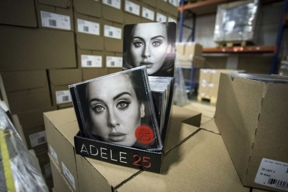 Albumi “25” ka vendosur shumë rekorde.