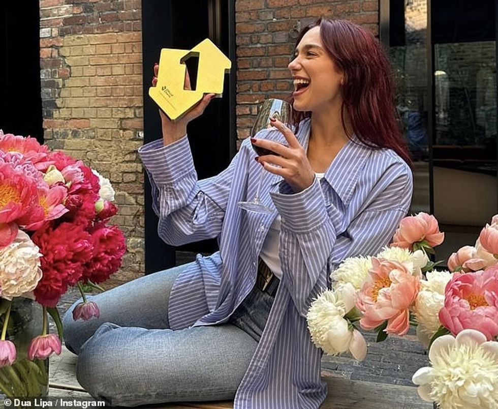 Albumi i saj i tretë në studio Radical Optimism u publikua më 3 maj dhe është publikimi i saj i parë i albumit të plotë studio në katër vjet që nga Future Nostalgia i cili u publikua në 2020