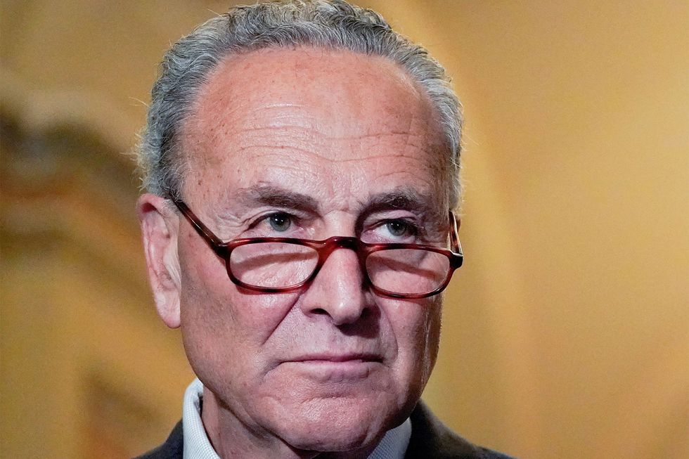 aleksander mici schumer 744