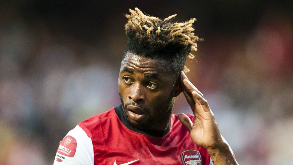 alex song arsenal ynkncf7252eq1inaxff8ljypf