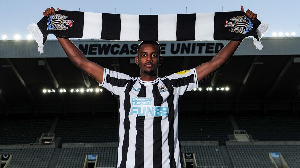 Alexander Isak Newcastle 2022 23