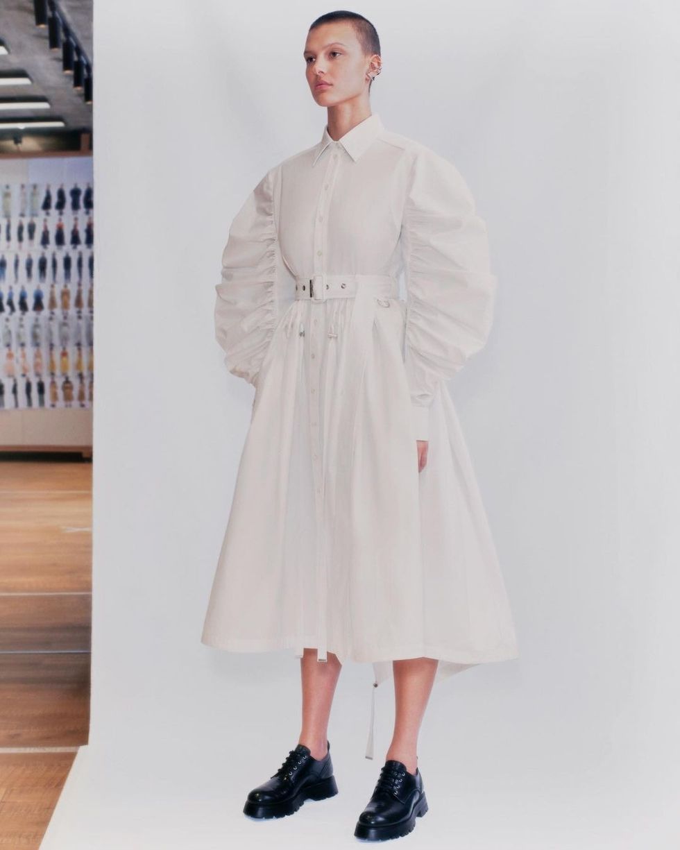 alexandermcqueen 158393180 272049311203267 8251080736516337693 n