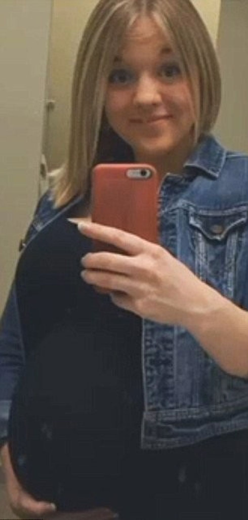 Alexandra Meyer.jpg link: https://www.14news.com/story/31764349/divine-surprise-evansville-mom-shares-holy-ultrasound-picture?sf24667497=1