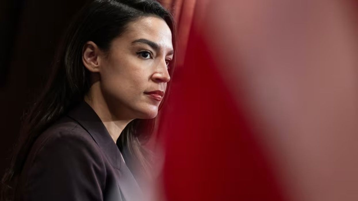 Alexandria Ocasio-Cortez e cila mund të jetë kandidate e ardhme për presidente të ShBA-së ngrin vezët për të pasur “më shumë kontroll mbi jetën e saj” Alexandria Ocasio-Cortez e cila mund të jetë kandidate e ardhme për presidente të ShBA-së ngrin vezët për të pasur “më shumë kontroll mbi jetën e saj”