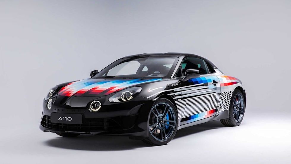Alpine A110S Felipe Pantone 01