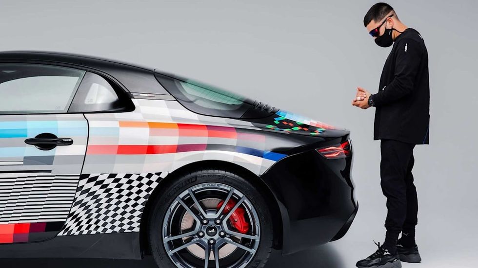 Alpine A110S Felipe Pantone 04