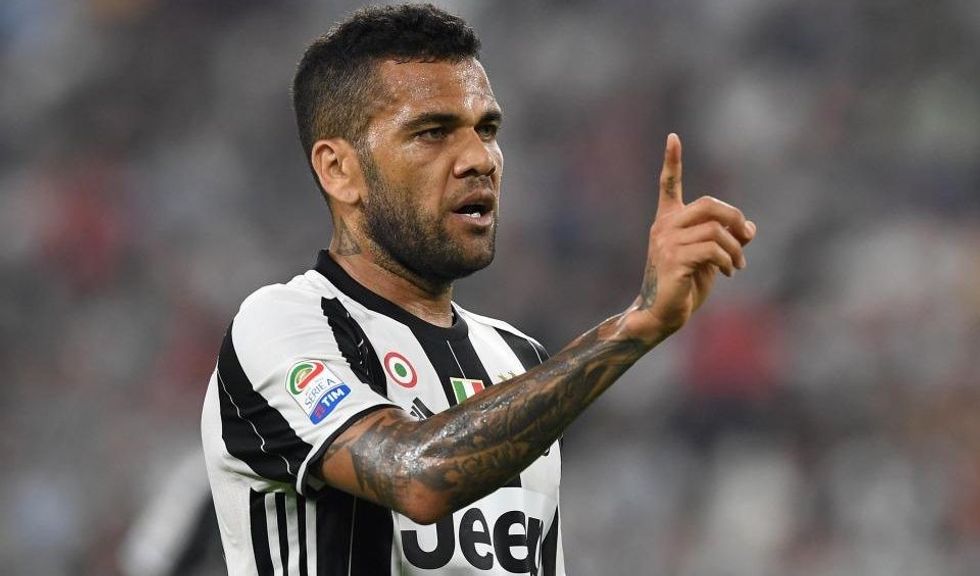 alves e1496860677141