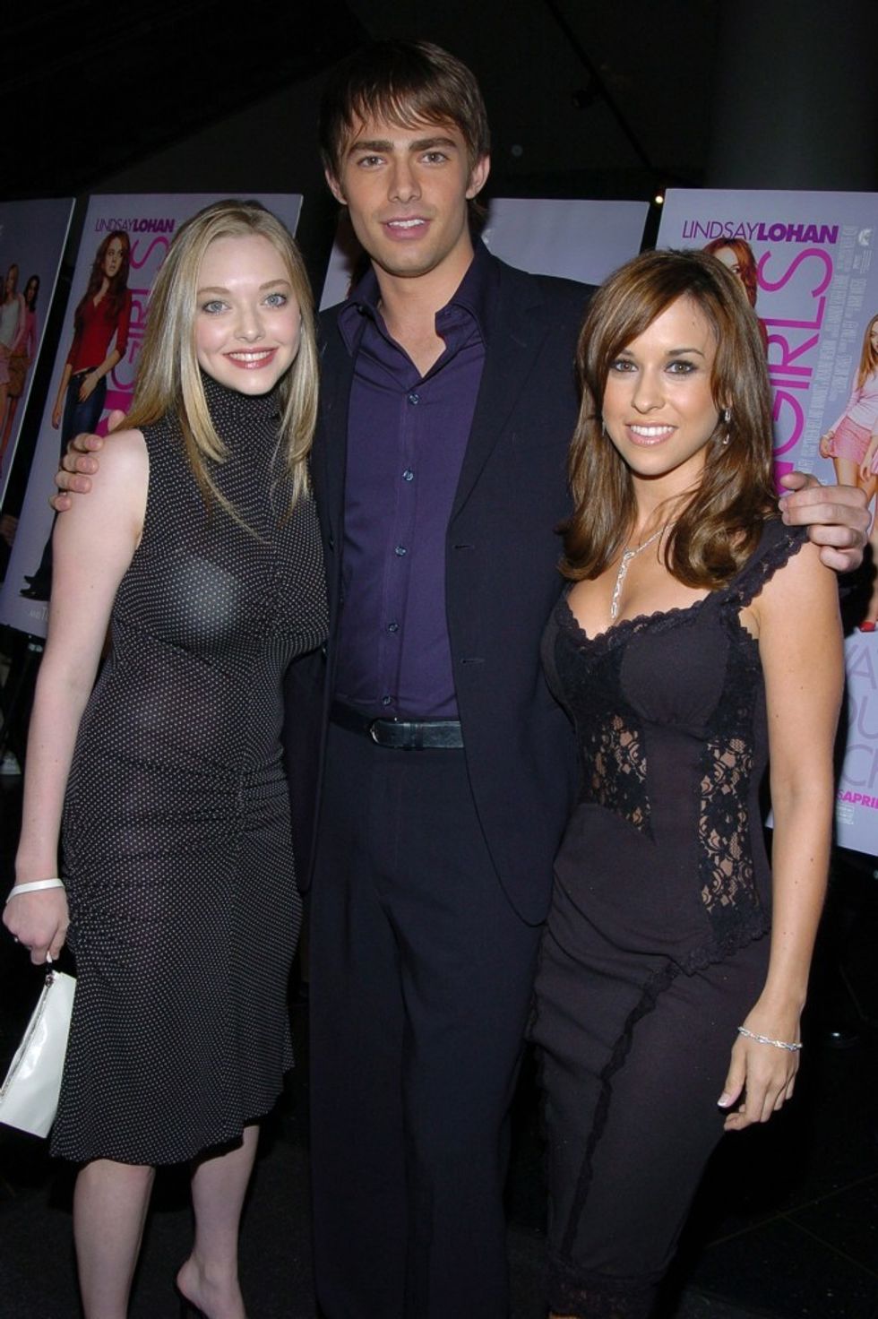 Amanda Seyfried talks about Mean Girls Red Carpet outfits 0317