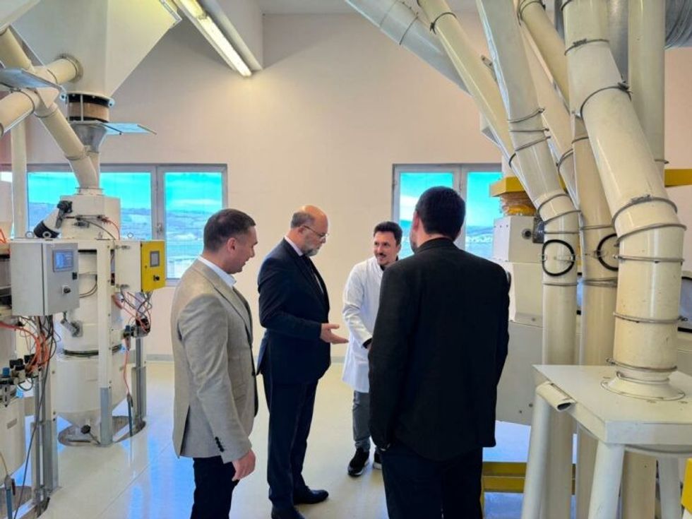 Ambasadori i Shqiperise Malaj viziton Devolli Corporation shprehet per shtim te bashkepunimit Kosove Shqiperi 2 1