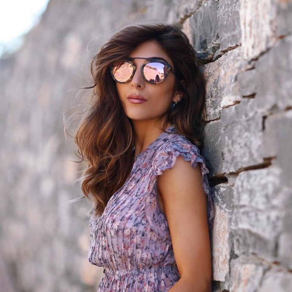 amelialiana-glamour-26july16-instagram-b_