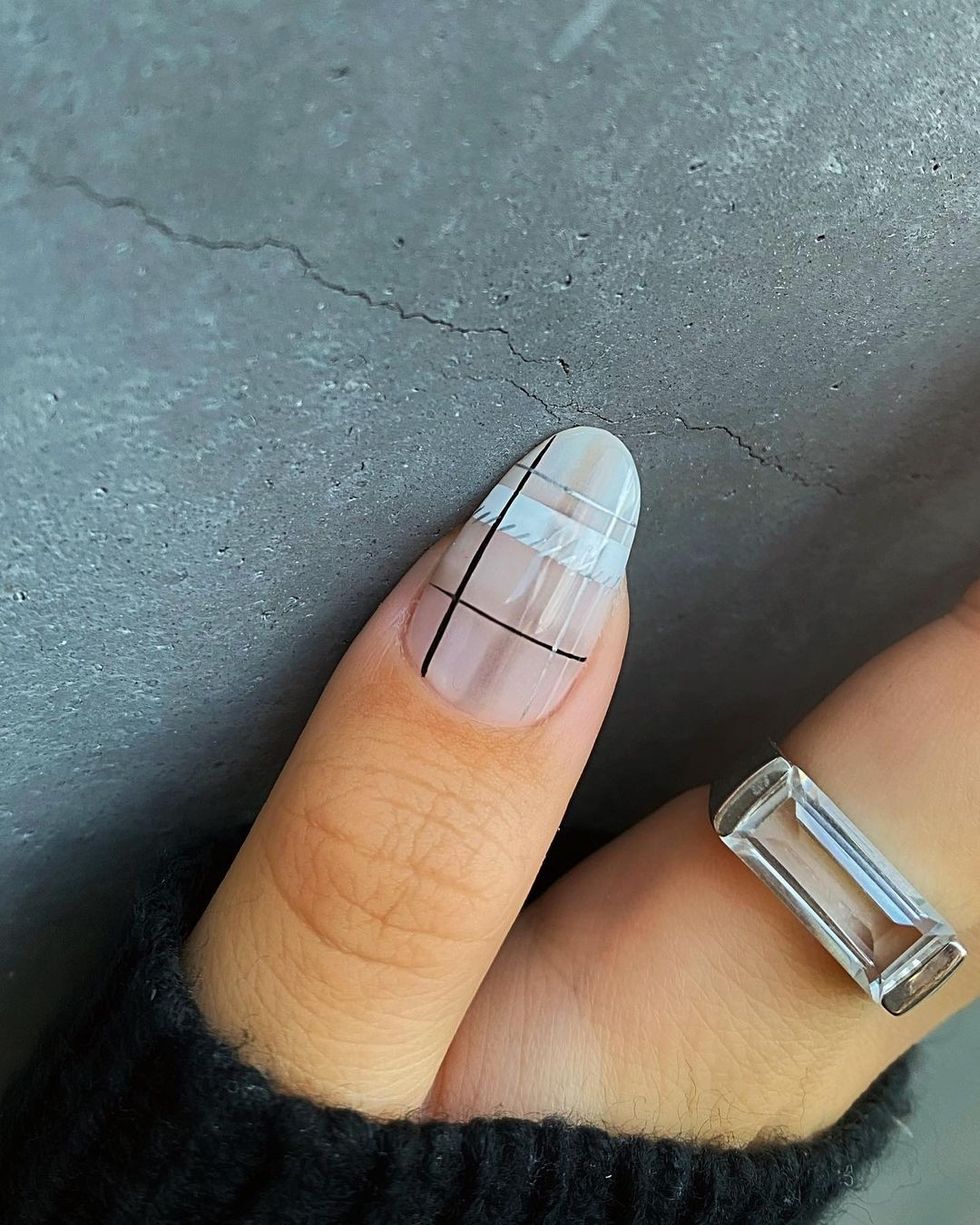 amyle.nails 1254919191839259912891211228680713955312803n