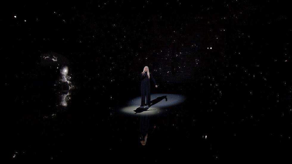 ANA FINALE.00 31 49 05.Still002