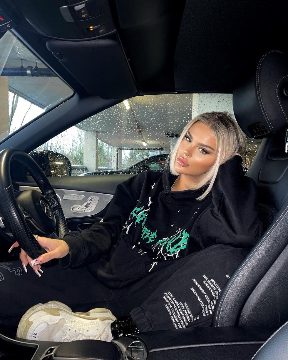 anettaberi 274635031 3135355926682881 4034888176727433327 n