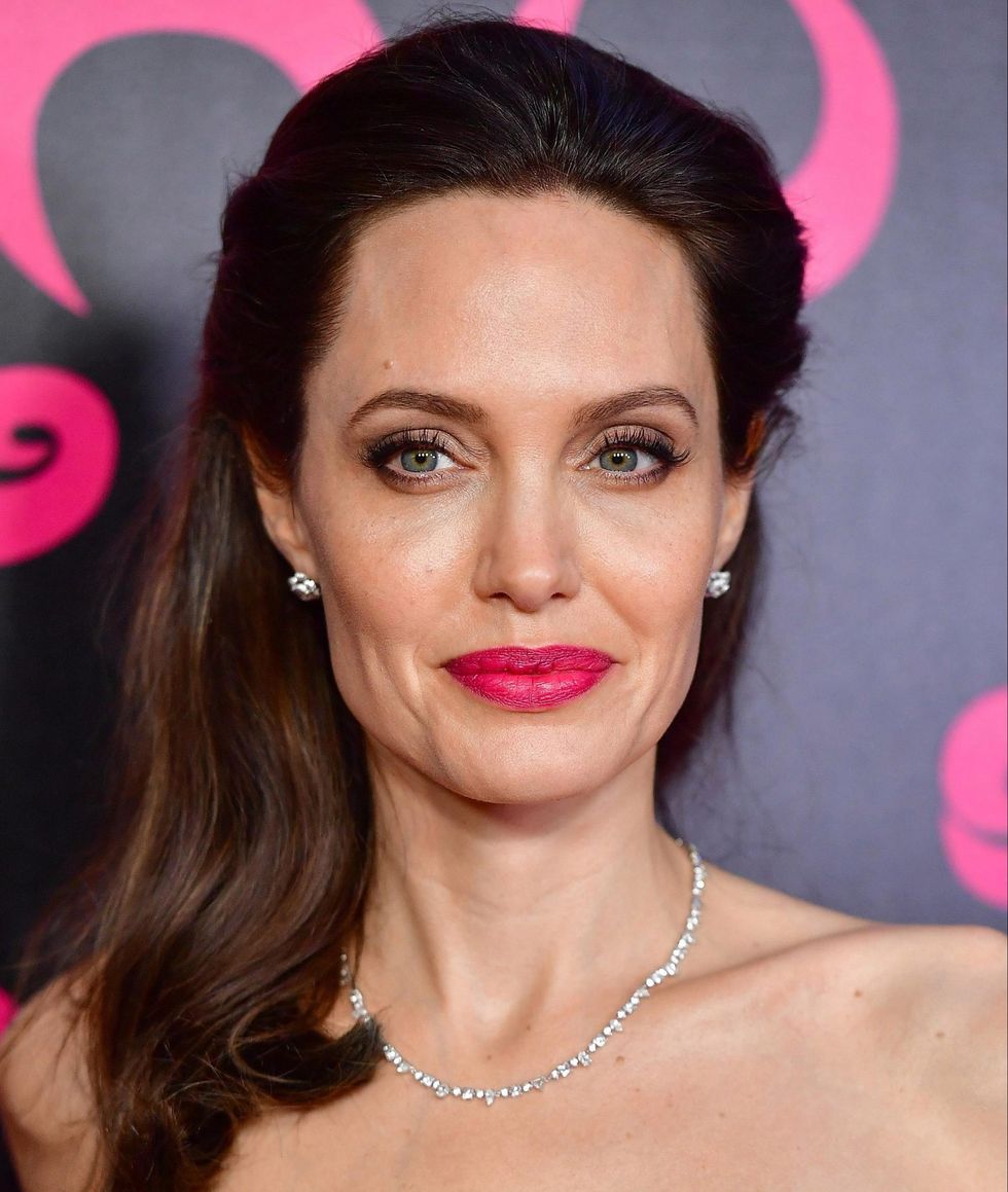 Angelina Jolie 2 scaled