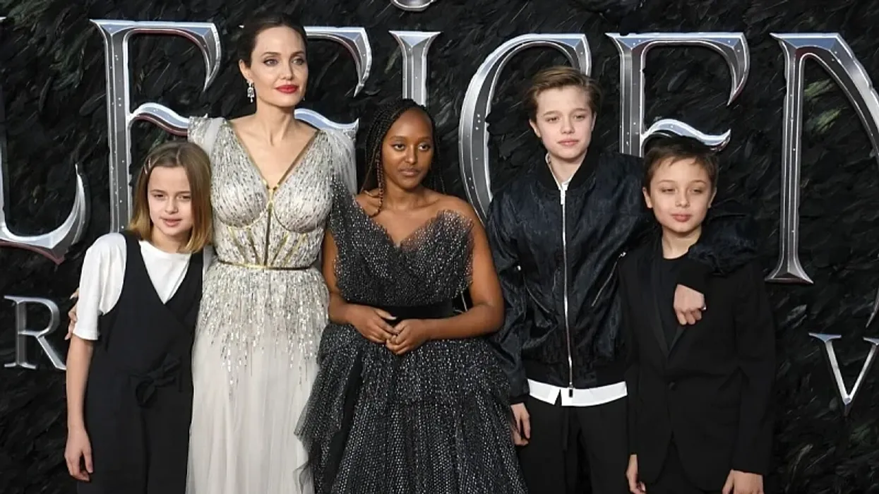 Si reagon Angelina Jolie kur fëmijët e saj heqin dorë nga mbiemri i Brad Pitt - ajo dëshiron që të gjithë të shërohen Si reagon Angelina Jolie kur fëmijët e saj heqin dorë nga mbiemri i Brad Pitt - ajo dëshiron që të gjithë të shërohen