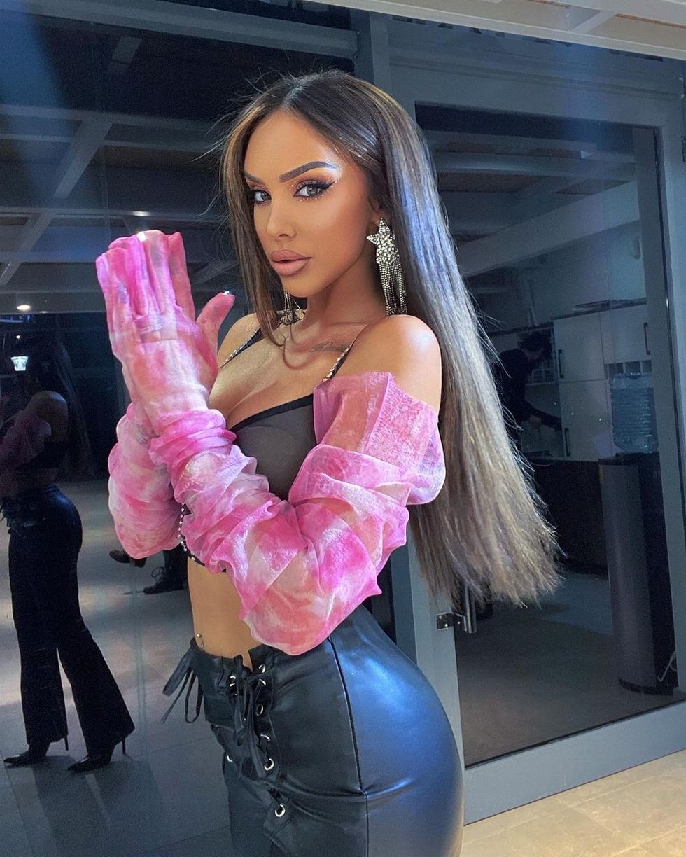 annakabashi 265755283 628196095283739 4576147764178265001 n