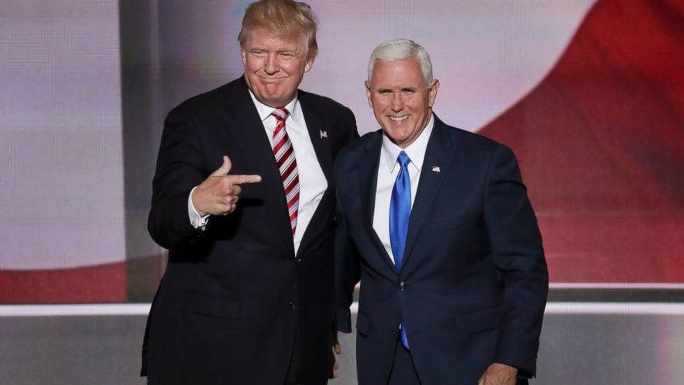 AP trump pence mm 160720 992