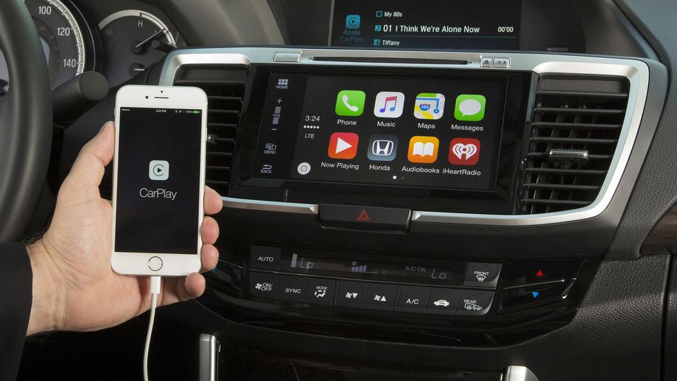 apple carplay 2