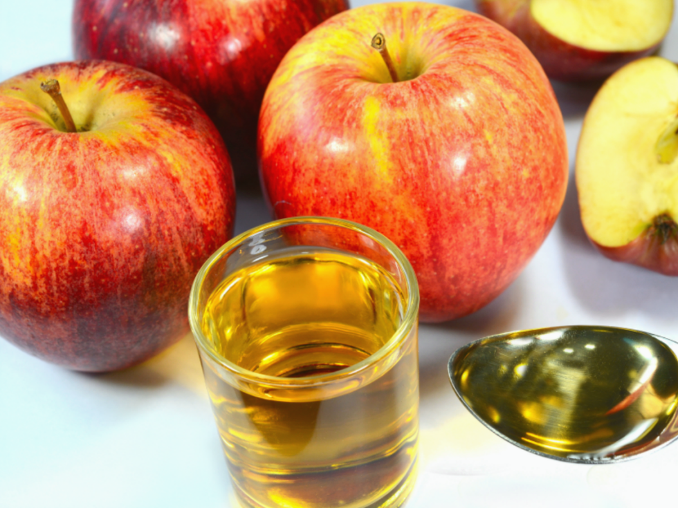 apple cider vinegar and baking soda