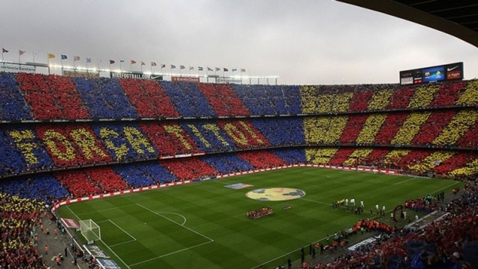 aprovohen planet p euml r zgjerimin e camp nou hd